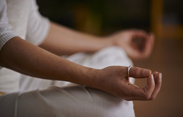 yoga-4489430_640
